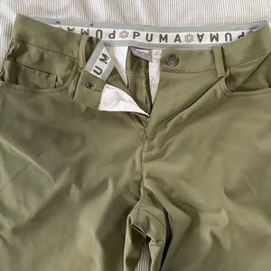 Puma Men’s golf pants.  Green/Olive color, size 32x34.